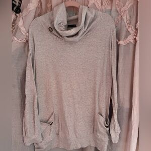 Cozy Gray Women's Sweater boutique style